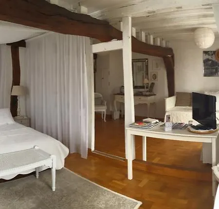 Bed & Breakfast Les Agapanthes 3*