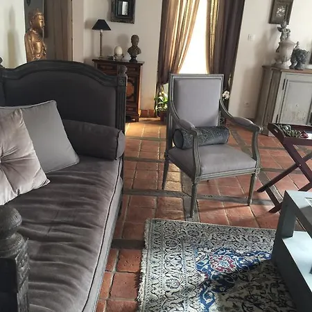 Les Agapanthes Bed & Breakfast Gasny