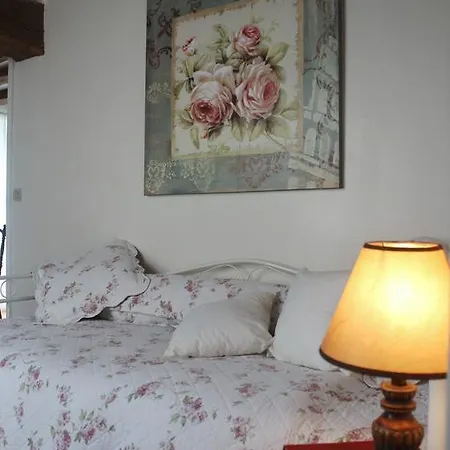 Les Agapanthes Nocleg ze śniadaniem 3*