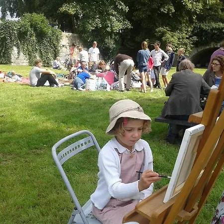 Les Agapanthes Bed & Breakfast Gasny