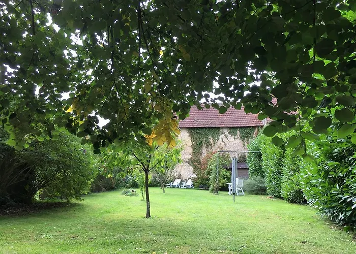 Les Agapanthes Bed & Breakfast 3*