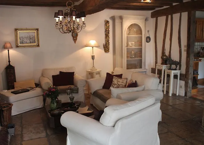 Les Agapanthes Bed & Breakfast