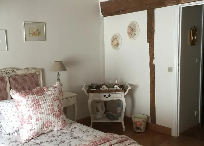 Les Agapanthes Bed & Breakfast 3*